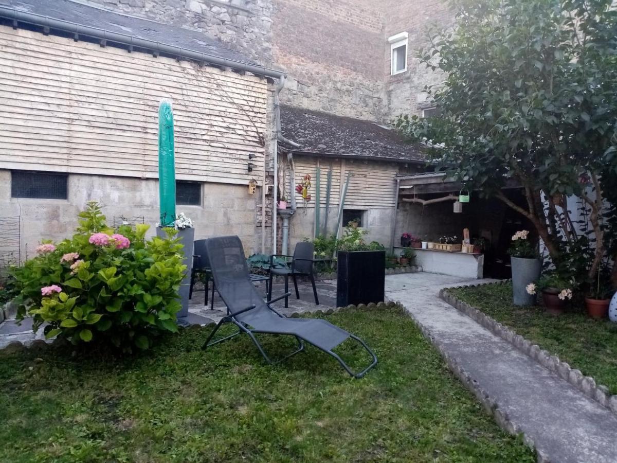 Philoxenia Apartment Givet Exterior photo